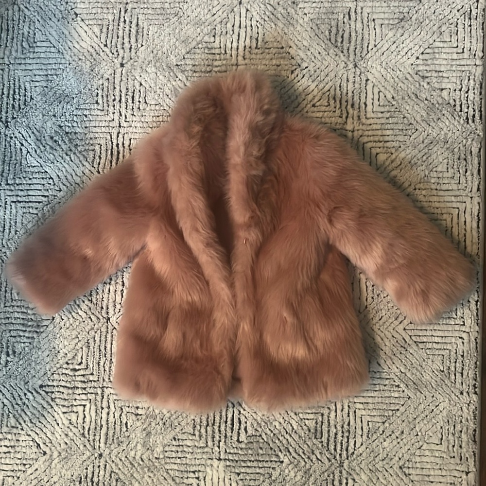 GB Girls Pink Fur Coat (Size 4/5)